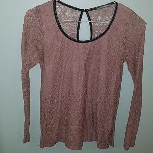 Long sleeve top